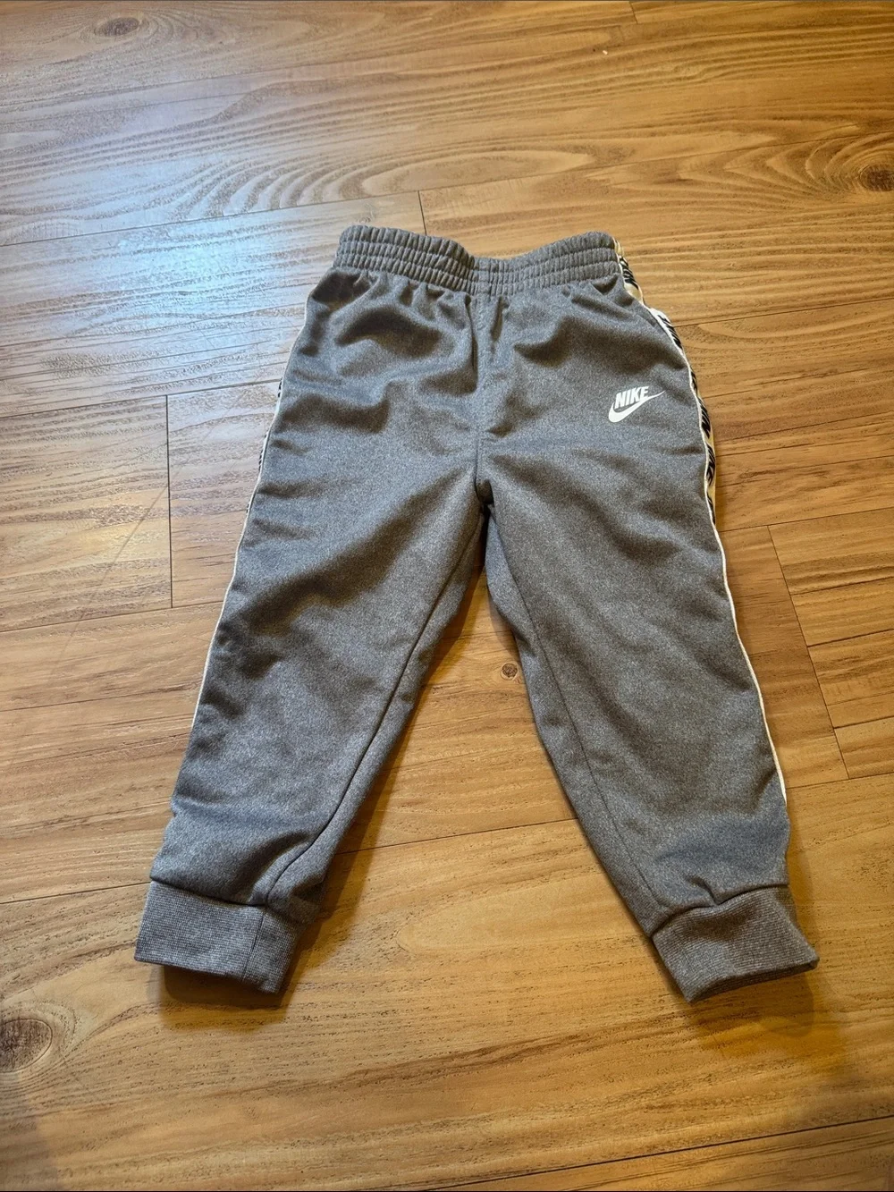 Nike Kids Gray Jogger Sweatpants with White Logo